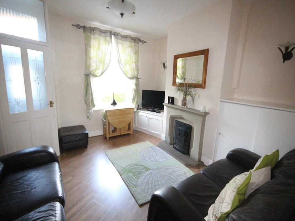 2 bedroom terraced house To Let in Trawden, Colne - 2016-10-04 10.02.16.jpg